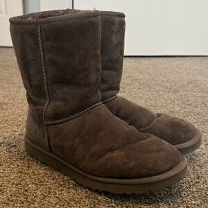 UGG Classic Short Grey